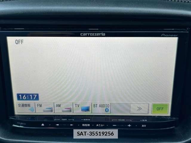 Daihatsu YRV 2002-12 7808453-19