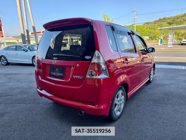 Daihatsu YRV 2002-12 7808453-7