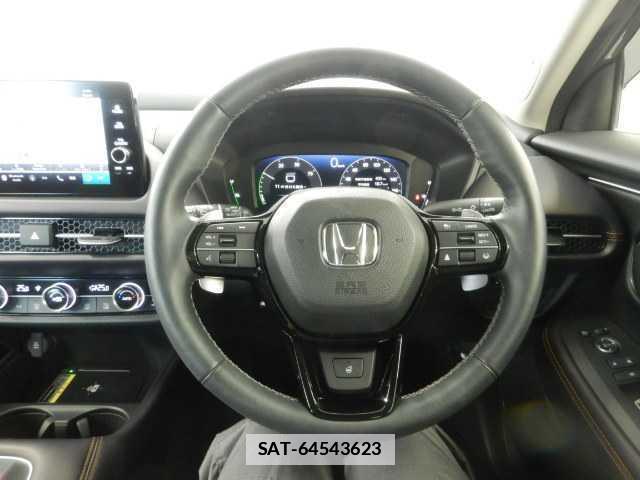 Honda ZR-V 2023-11 7810790-7
