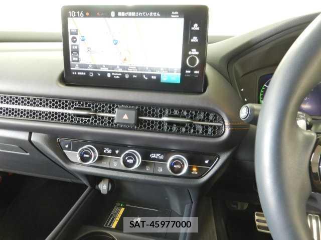 Honda ZR-V 2023-04 7810820-6