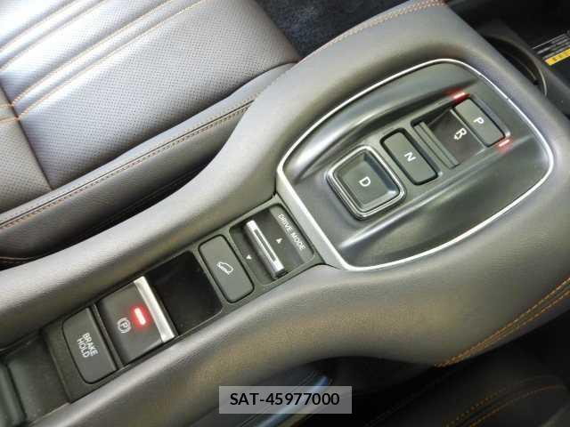 Honda ZR-V 2023-04 7810820-8