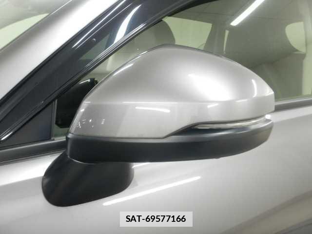 Honda ZR-V 2023-08 7810888-15