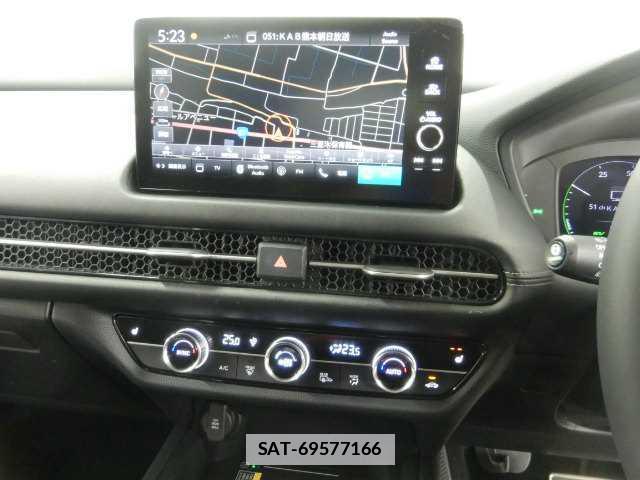 Honda ZR-V 2023-08 7810888-6
