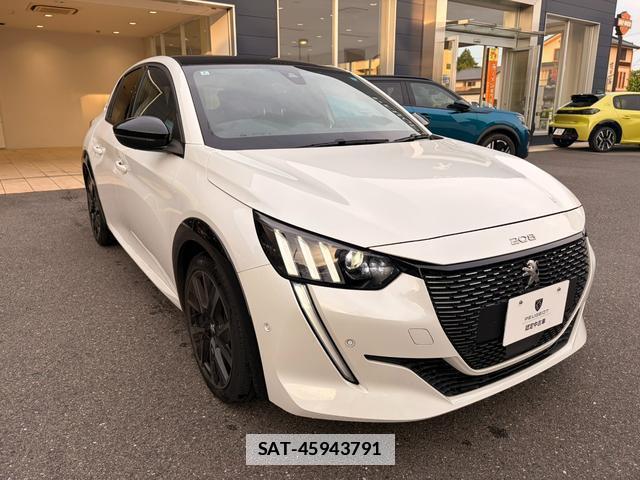 Peugeot 208 2022-02 7811955-6