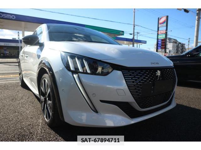 Peugeot 208 2020-10 7817193-11