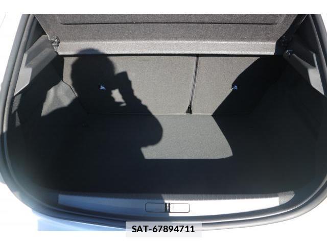 Peugeot 208 2020-10 7817193-18