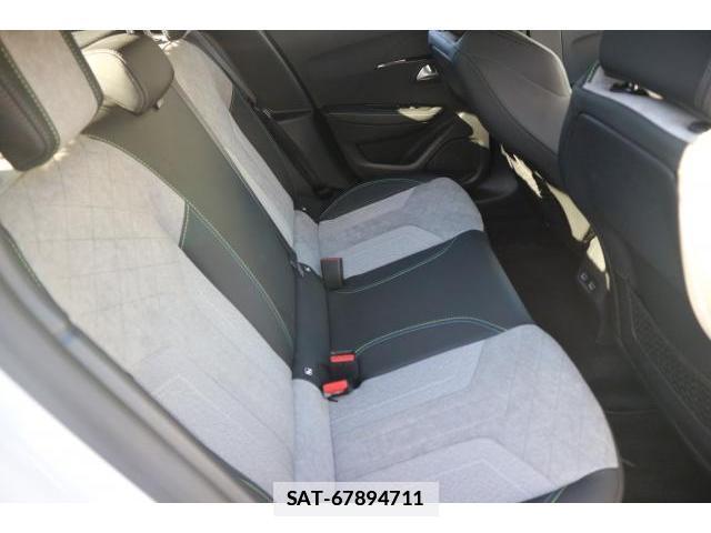 Peugeot 208 2020-10 7817193-6