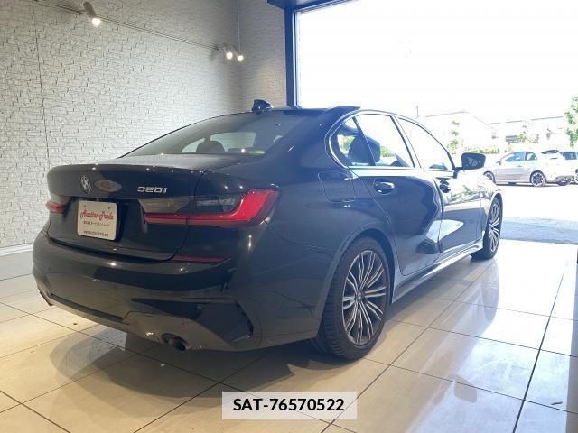 Bmw 3 SERIES 2019-10 7814659-1