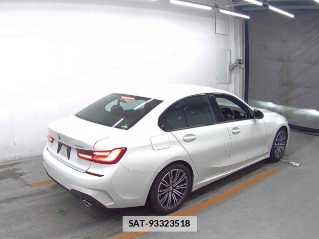 Bmw 3 SERIES 2019-06 7814969-4