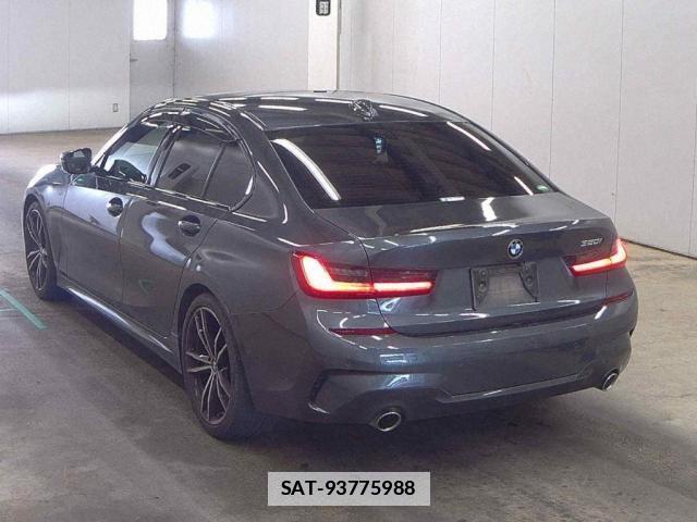 Bmw 3 SERIES 2019-06 7816626-1