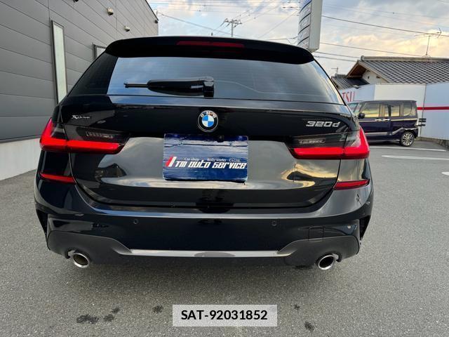 Bmw 3 SERIES 2022-03 7816776-13