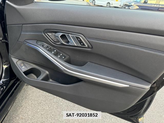 Bmw 3 SERIES 2022-03 7816776-16