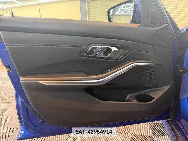 Bmw 3 SERIES 2019-04 7816872-10