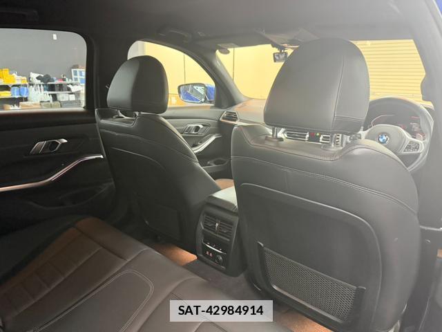 Bmw 3 SERIES 2019-04 7816872-3