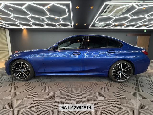 Bmw 3 SERIES 2019-04 7816872-9