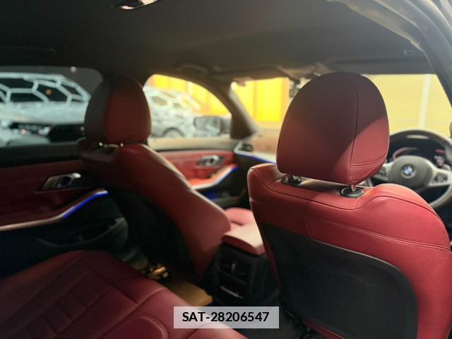 Bmw 3 SERIES 2019-06 7816882-1