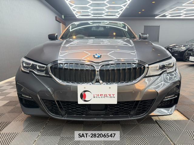 Bmw 3 SERIES 2019-06 7816882-4
