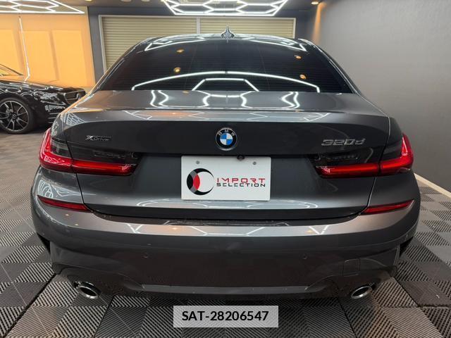 Bmw 3 SERIES 2019-06 7816882-7