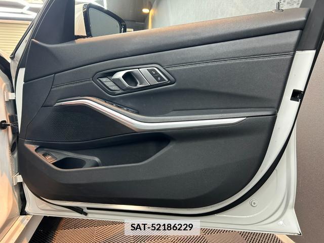 Bmw 3 SERIES 2021-03 7816893-3