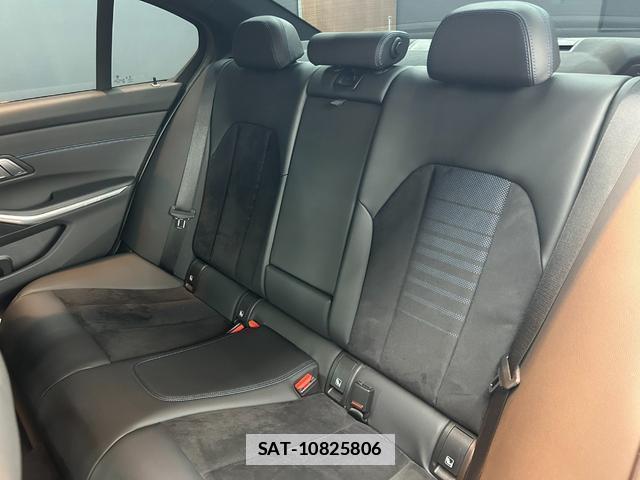 Bmw 3 SERIES 2019-05 7816923-3
