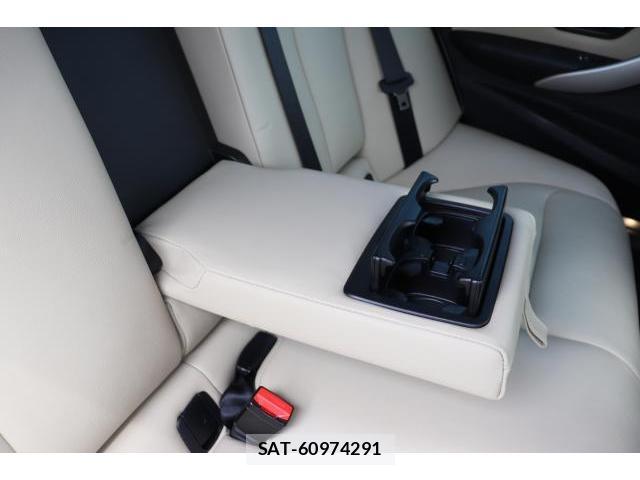 Bmw 3 SERIES 2016-02 7823336-19