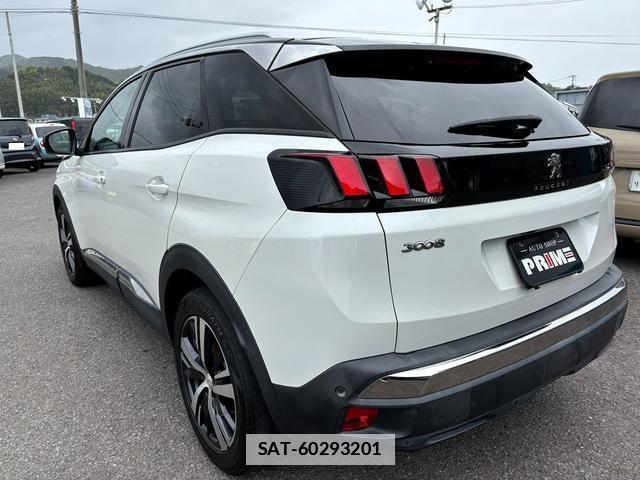 Peugeot 3008 2019-03 7811850-1