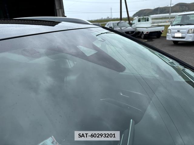 Peugeot 3008 2019-03 7811850-13
