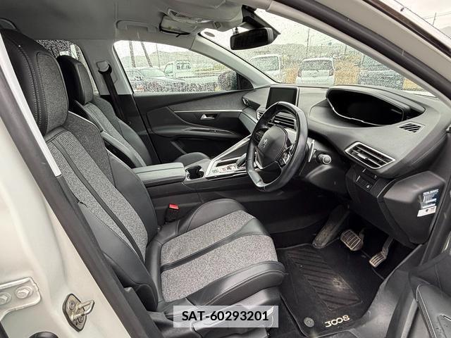 Peugeot 3008 2019-03 7811850-6