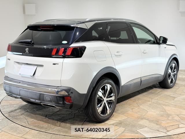 Peugeot 3008 2017-06 7817754-2