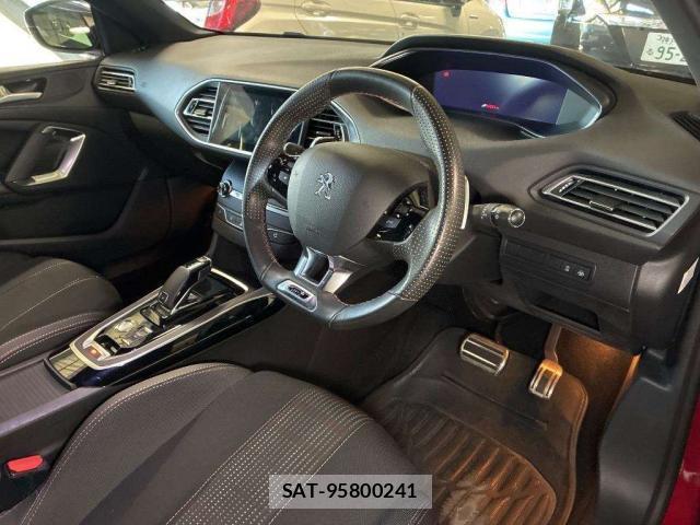 Peugeot 308 2021-06 7815028-5