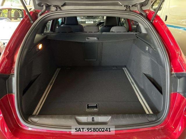 Peugeot 308 2021-06 7815028-7