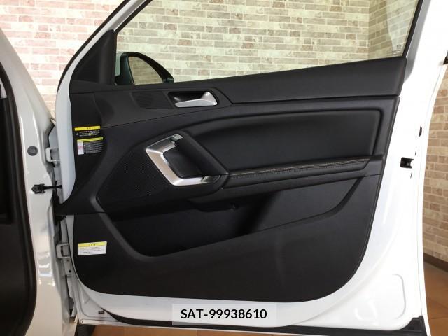 Peugeot 308 2021-06 7817853-19