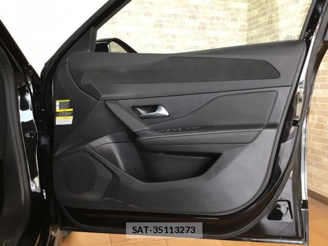 Peugeot 308 2023-05 7817857-18