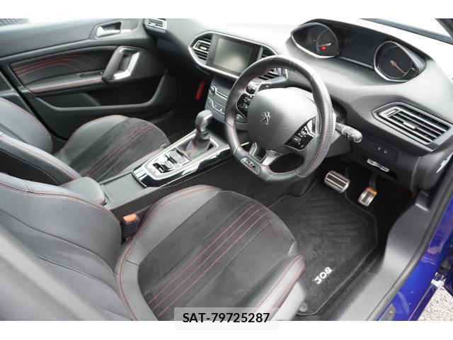 Peugeot 308 2016-08 7820603-16