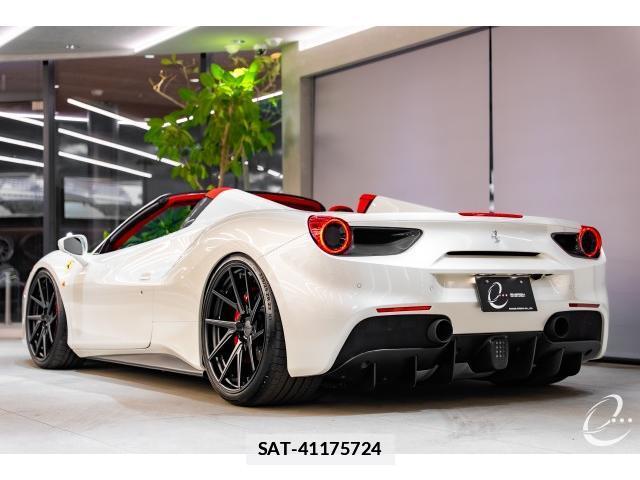 Ferrari 488 Spider 2017-08 7814729-1