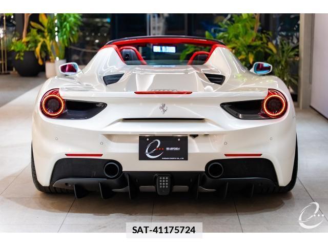Ferrari 488 Spider 2017-08 7814729-19