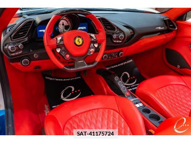 Ferrari 488 Spider 2017-08 7814729-2