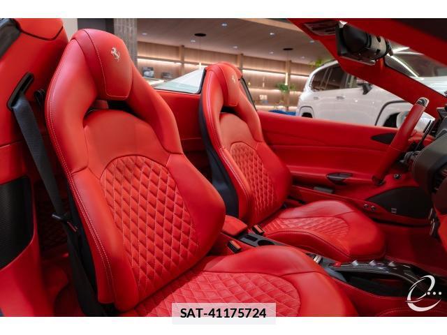 Ferrari 488 Spider 2017-08 7814729-3