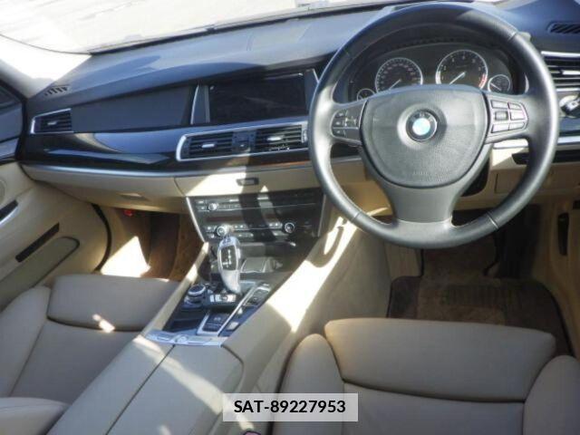 Bmw 5 SERIES 2011-07 7814020-5