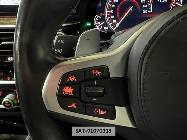 Bmw 5 SERIES 2018-05 7814101-16