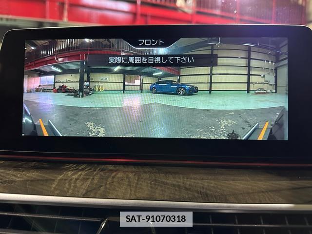Bmw 5 SERIES 2018-05 7814101-5