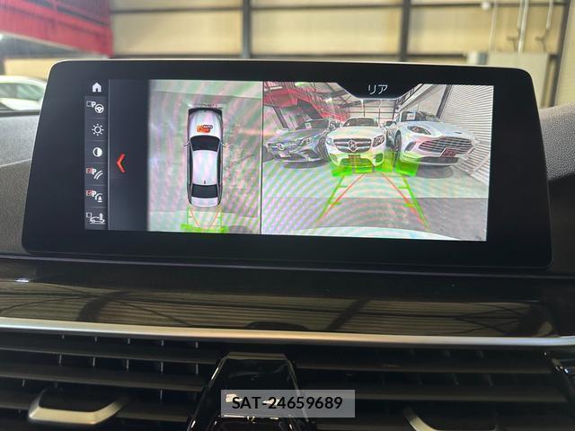 Bmw 5 SERIES 2017-08 7814107-4