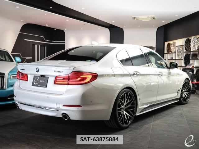 Bmw 5 SERIES 2018-03 7814734-1