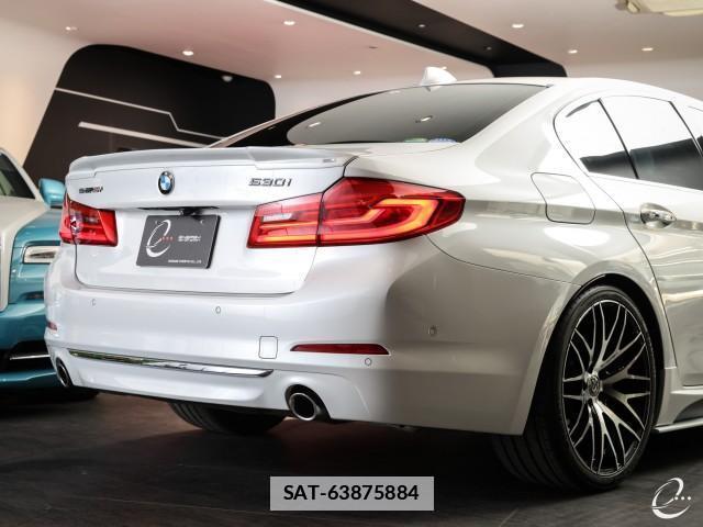 Bmw 5 SERIES 2018-03 7814734-16