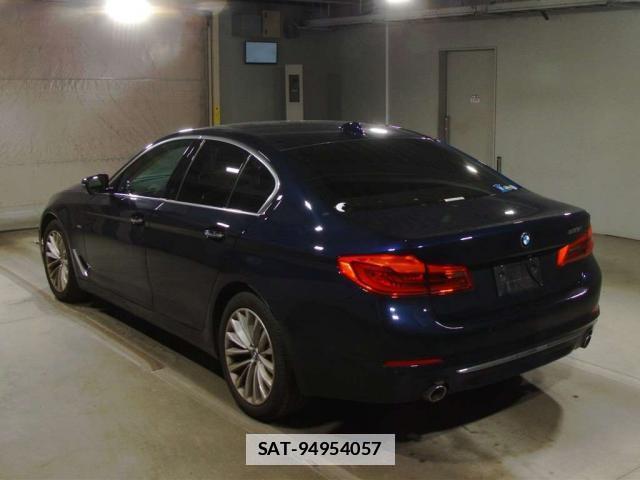 Bmw 5 SERIES 2018-03 7815160-1