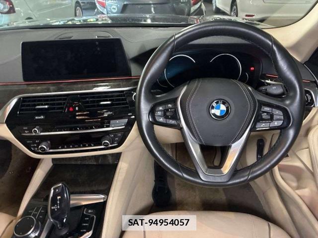 Bmw 5 SERIES 2018-03 7815160-2