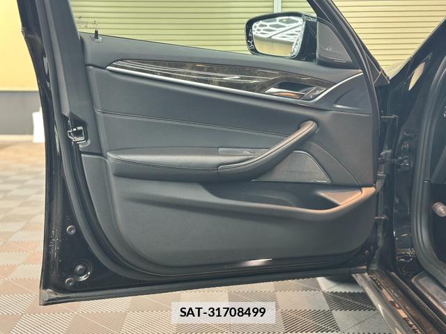 Bmw 5 SERIES 2018-12 7816865-10
