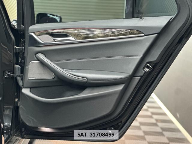 Bmw 5 SERIES 2018-12 7816865-16