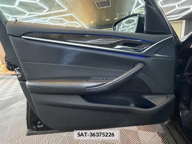 Bmw 5 SERIES 2017-08 7816871-10