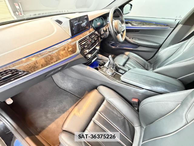 Bmw 5 SERIES 2017-08 7816871-11